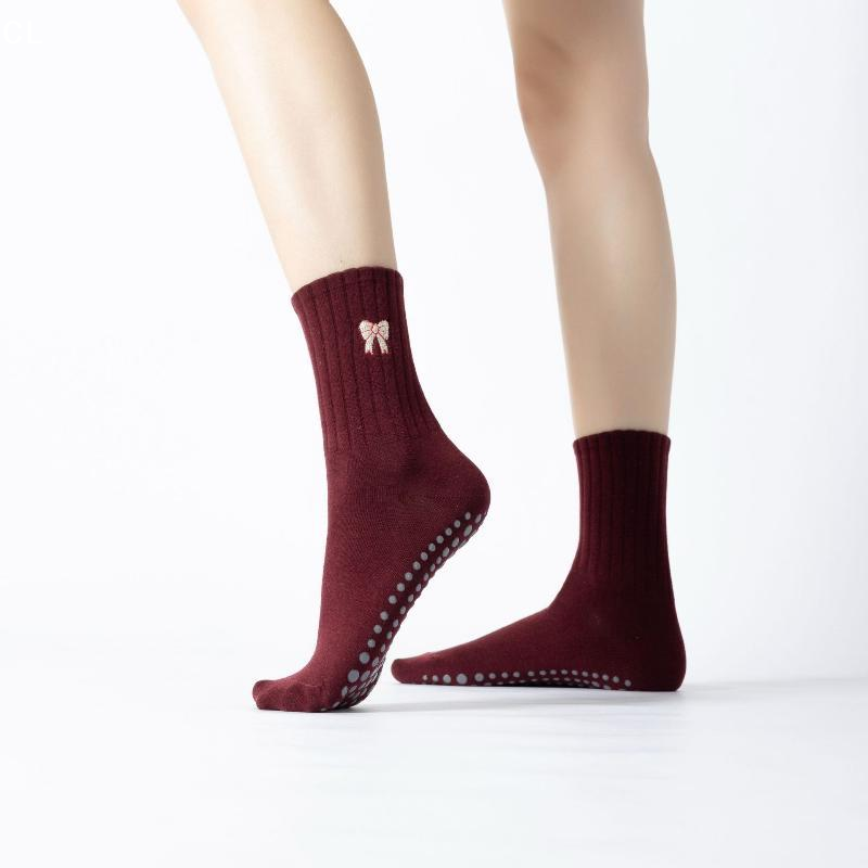 AttireTrove製、ピラティス、エクササイズ、フィット - Pilates & Yoga Vida のレビューと価格