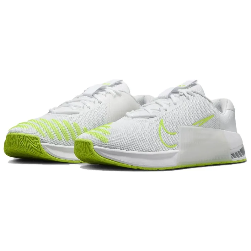ナイキ メトコン 9 ホワイト グリーン ミニマリストデザイ - Nike Shoes Metcon 9 のレビューと価格
