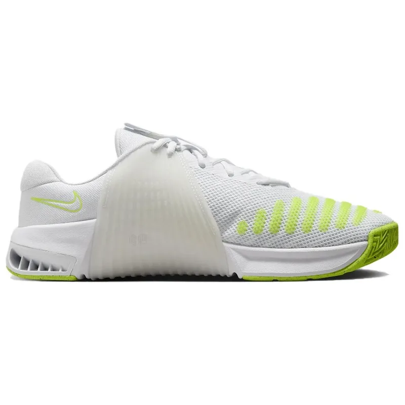 ナイキ メトコン 9 ホワイト グリーン ミニマリストデザイ - Nike Shoes Metcon 9 のレビューと価格